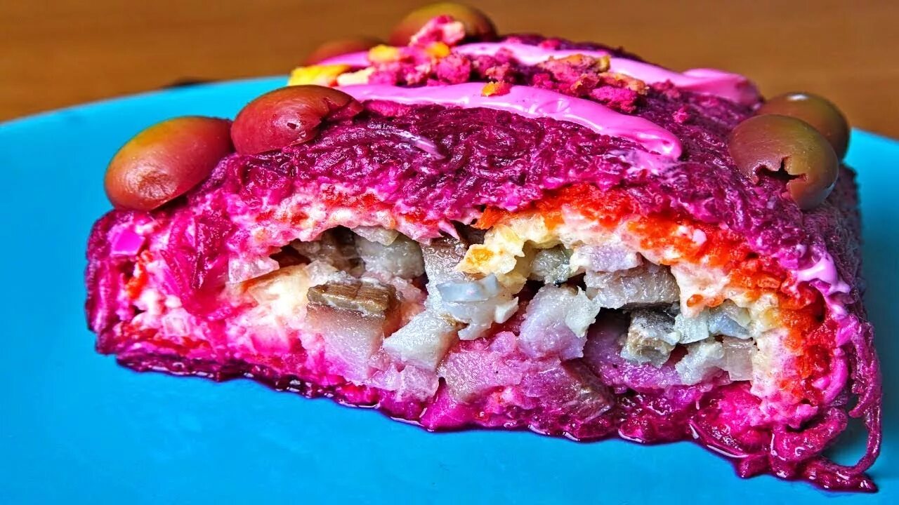 селедка под шубой. сельдь под шубой вид сверху. селедка подшуба. сельдь "сельдь под шубой". салат «сельдь под шубой» 400гр.