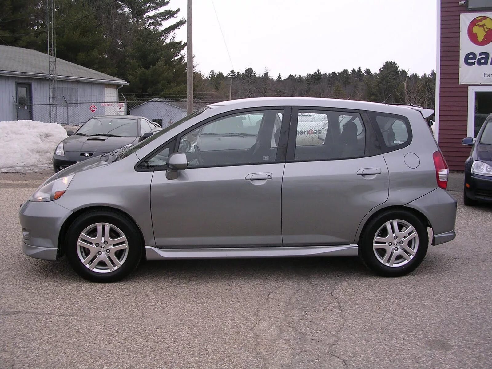 Honda Fit 2007. Honda Fit Sport 2007. Honda Fit серебристый 2007. Тойота хонда фит