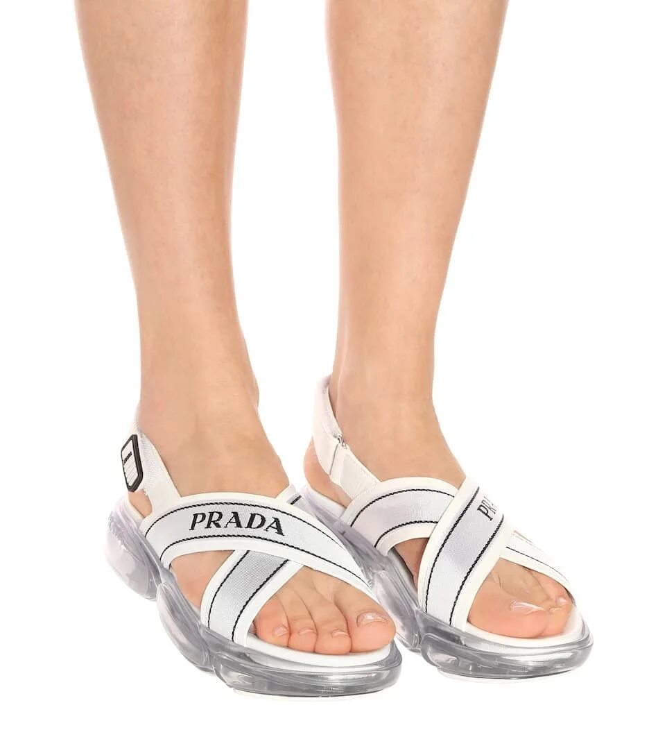 Открытые сандали. Prada Sandals White. Пляжные сандалии женские Прада. Светло серые открытые сандали. Реплики Прада сандали трубчатые.