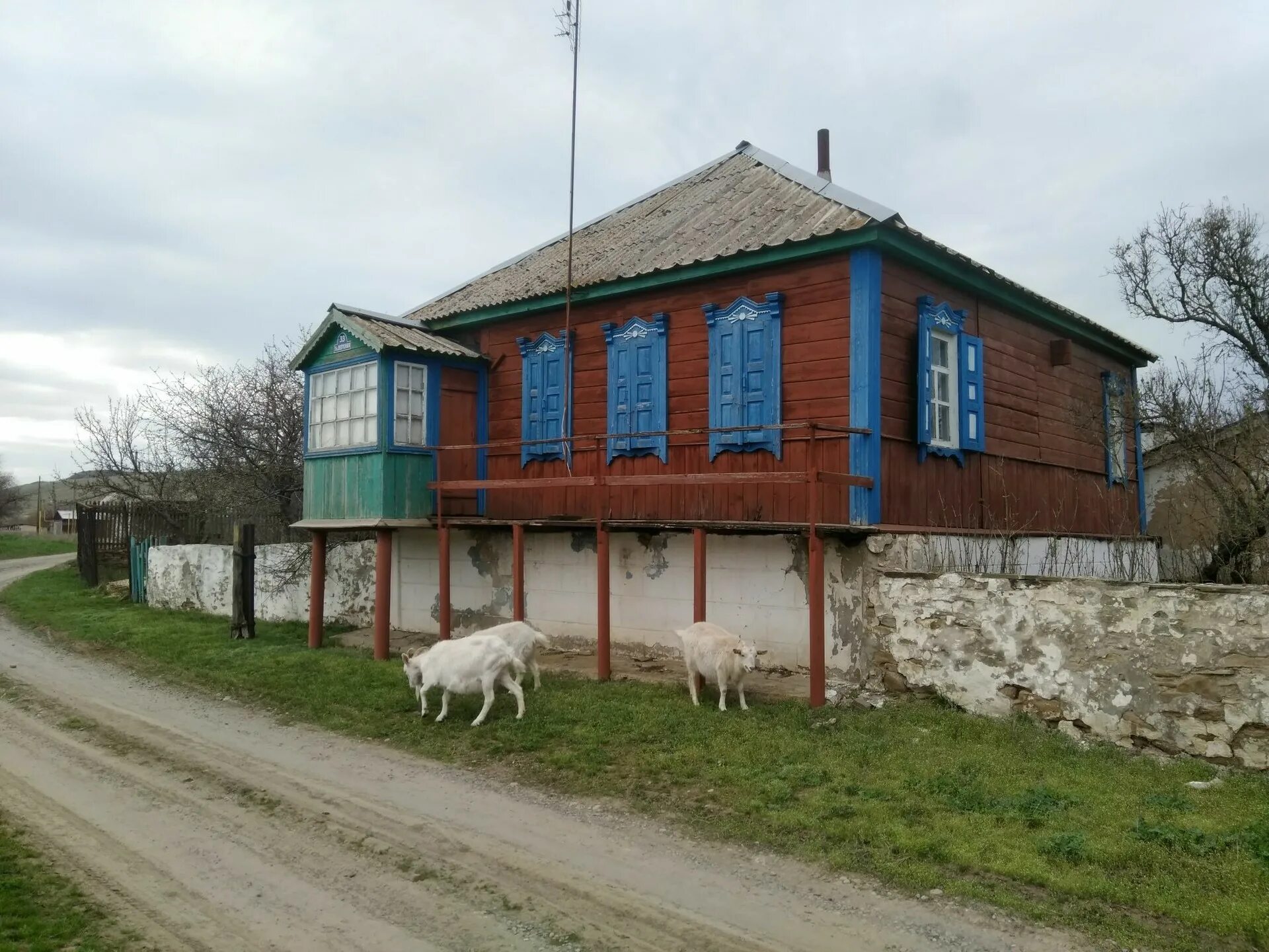 Белая калитва богураев. Хутор литвиновка ростовская область. Погода хутор грушевка белокалитвинский. Хутор большенабатовский братская могила. Погода хутор грушевка белокалитвинский.