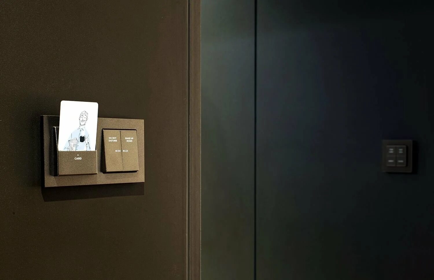 Jung eco profi. Jung. Jung. Юнг логотип. Jung нержавеющая сталь.