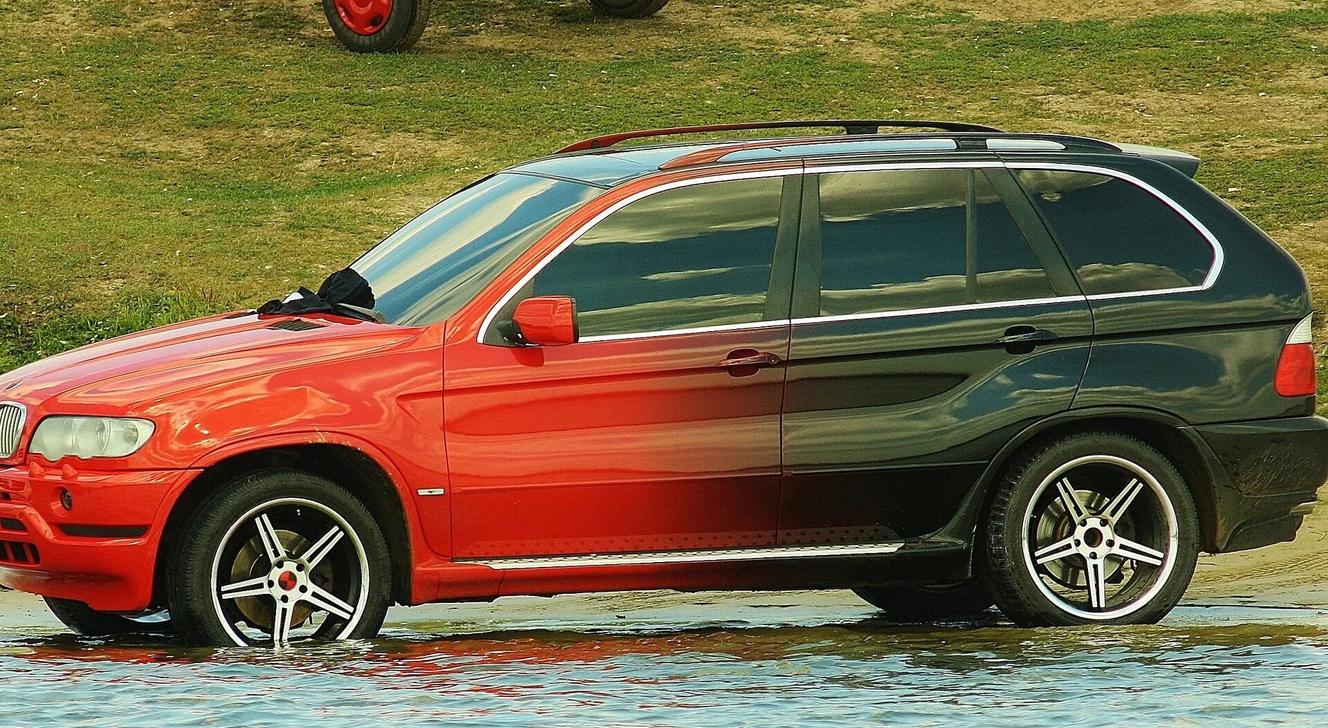 Х5 е53 после. BMW x5 e53 красный. БМВ x5 е53. BMW x5 e53 2003. BMW x5 е53 красный.