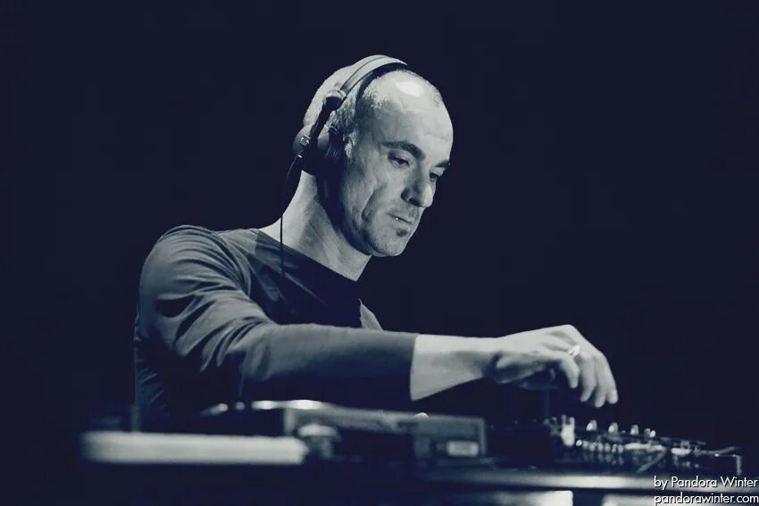 Robert Miles фото. Robert Miles 1998.