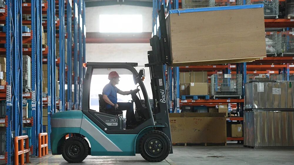 Техника используемая на складе. Baoli ричтрак. Погрузчик Baoli. Складская погрузочная техника. Складской штабелер.