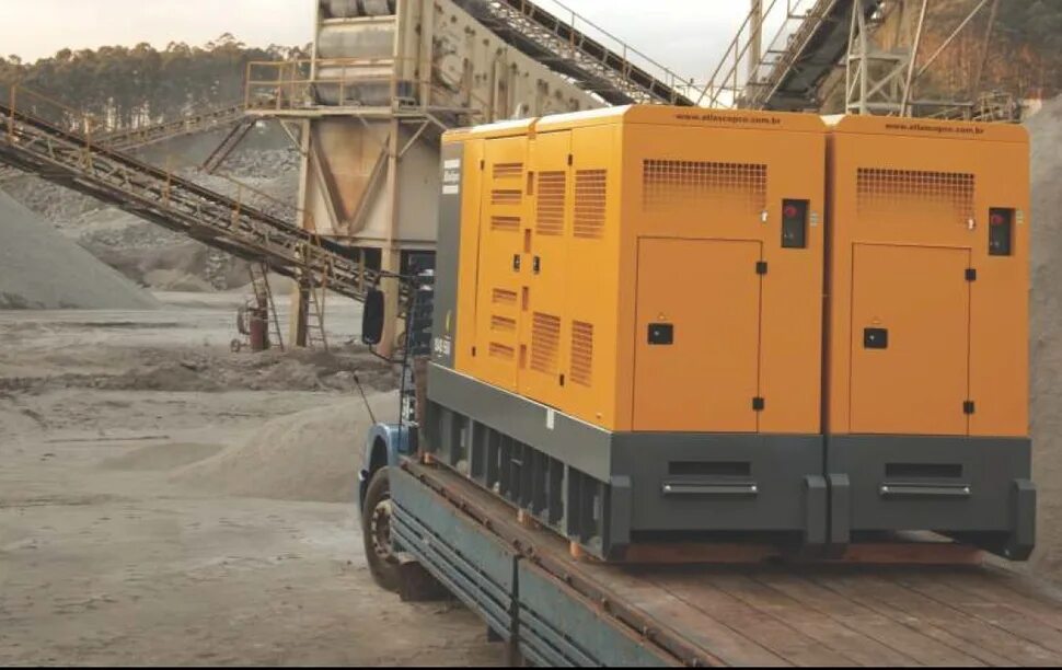 Генератор atlas copco qas. Дизельный генератор atlas copco qas 500. дизельный генератор atlas copco qas 275. дизельный генератор atlas copco qas 500sd с авр. генератор на стройке.
