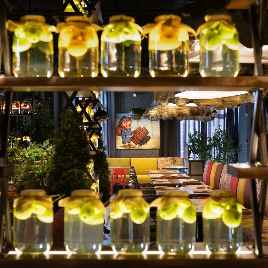 Грузинский ресторан саратов джойс. Грузинский ресторан саратов джос. Саратов рестораны октябрьская джос. Ресторан джос. Джойс кафе саратов.