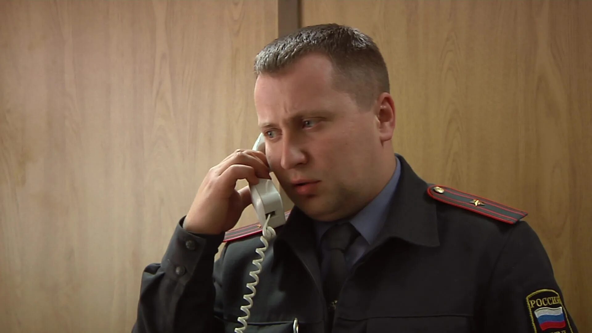 участковые следователи. участковый сериал 2003. участковые следователи. участковый детектив сериал 2011. актёр участковый из сериала.