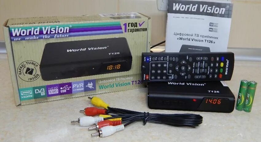 Приставка world vision t62d. Tv-тюнер bbk smp015hdt2. Пульт цифровой приставки ворлд визион т57м. Ресивер dvb t2 world vision. World vision t 2 т57.