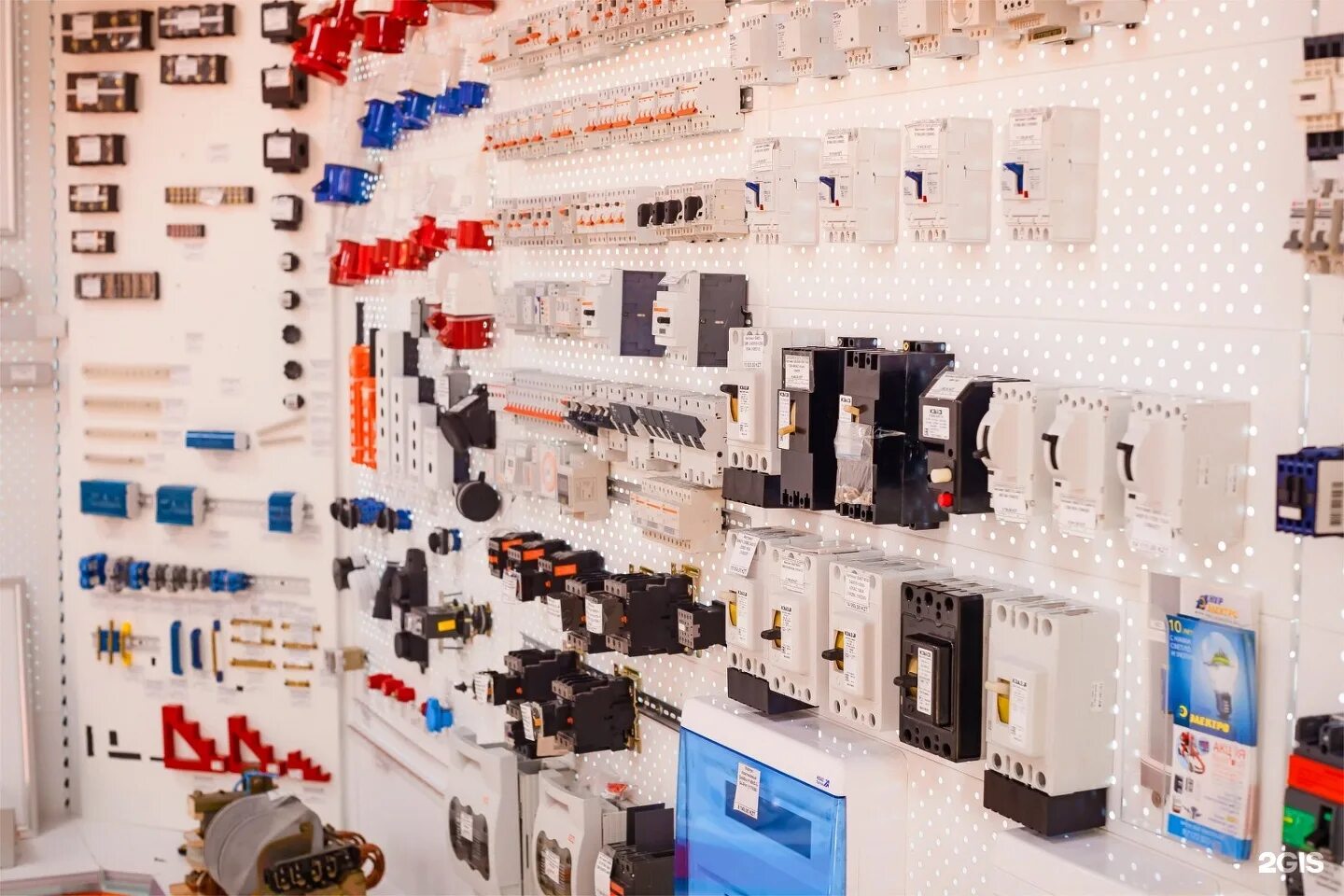 электротовары. электротовары магазин. электротовары ассортимент. ассортимент магазина электротоваров. электротовары магазин.