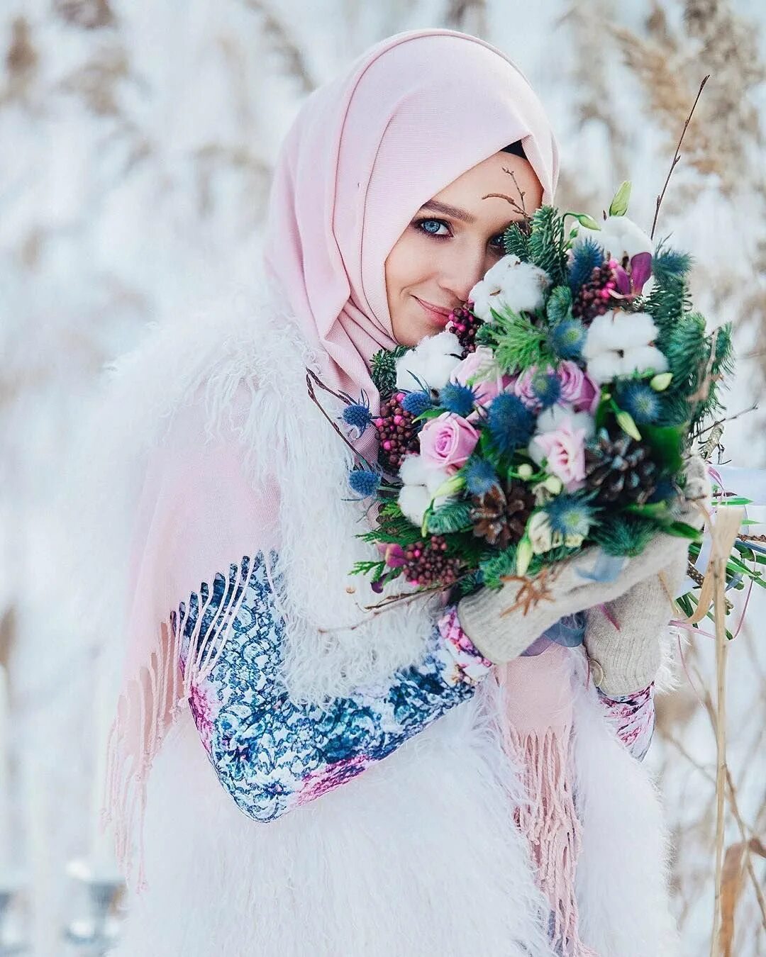 Мусульманские картинки хиджаб. Хиджаб платок Фирдаус турецкий. Чеченки Hadid hidjab.