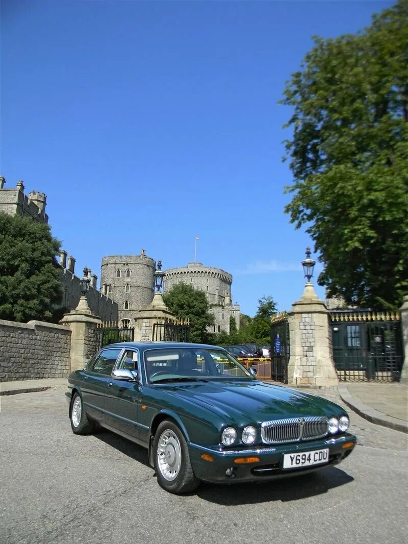 Bentley continental gt v8. Бентли мульсан 2011 англия. Ягуар машина 1922. Siata купе 1953. Названия английских автомобилей.