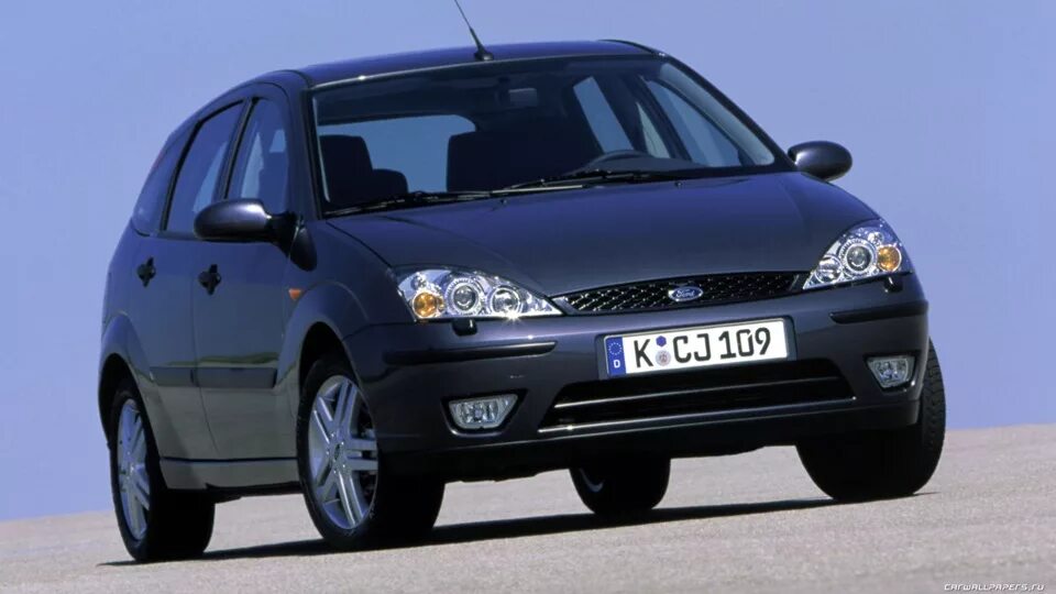 Форд первого поколения. Ford Focus 1998. Ford Focus 1998-2004. Ford Focus 1998-2004 хэтчбек. Ford Focus 1.