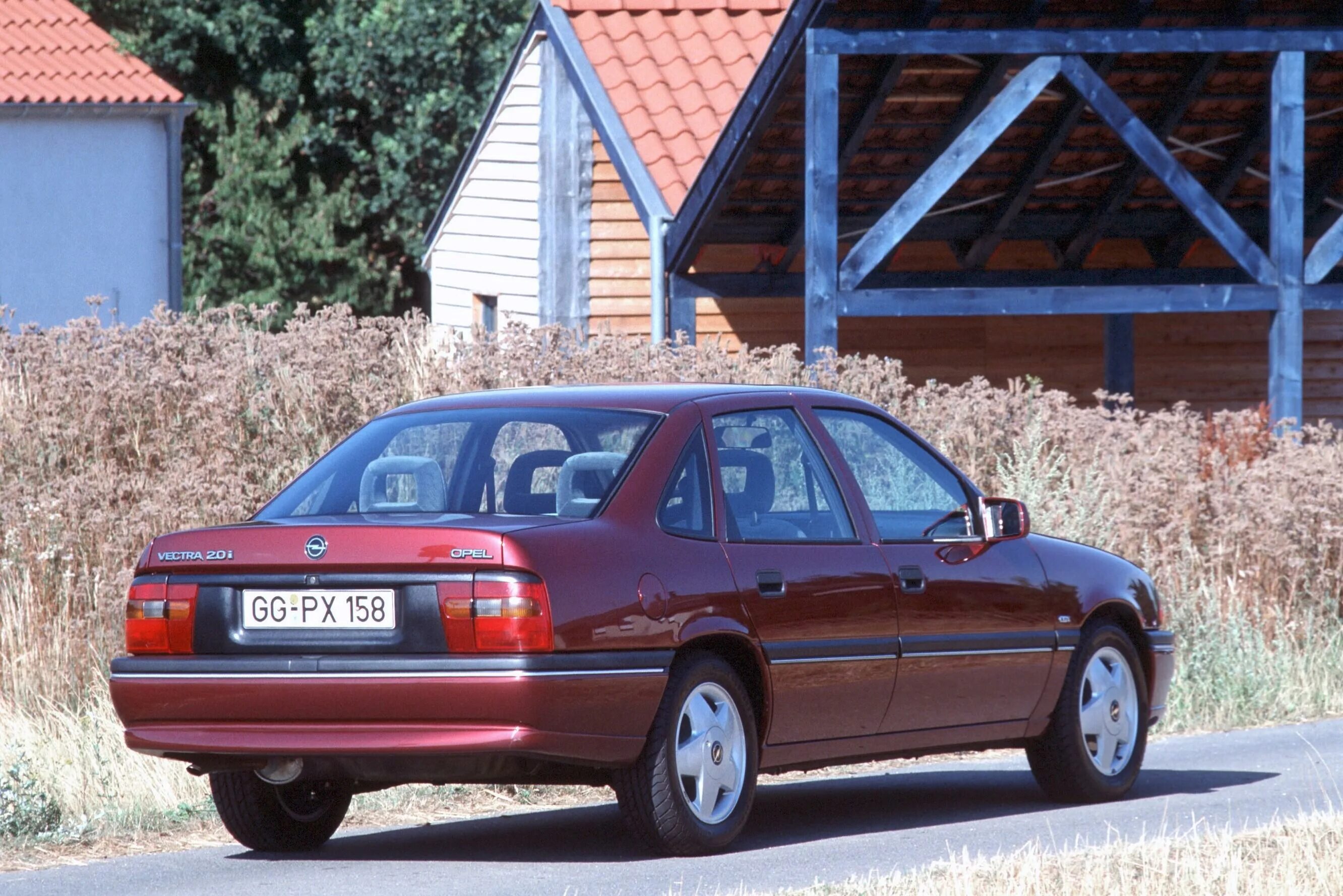 Вектра б года выпуска. Opel Vectra a седан 1995. Опель Вектра 1995 седан. Opel Vectra a 2.0. Опель Вектра седан 1990.