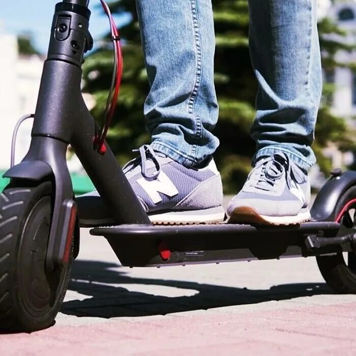 Ксиоми электросамокат. Xiaomi Mijia m365. Электросамокат Xiaomi Electric Scooter Mijia 365 Pro. Xiaomi Mijia m365 Pro. Электросамокат Mijia Xiaomi m365 Pro.