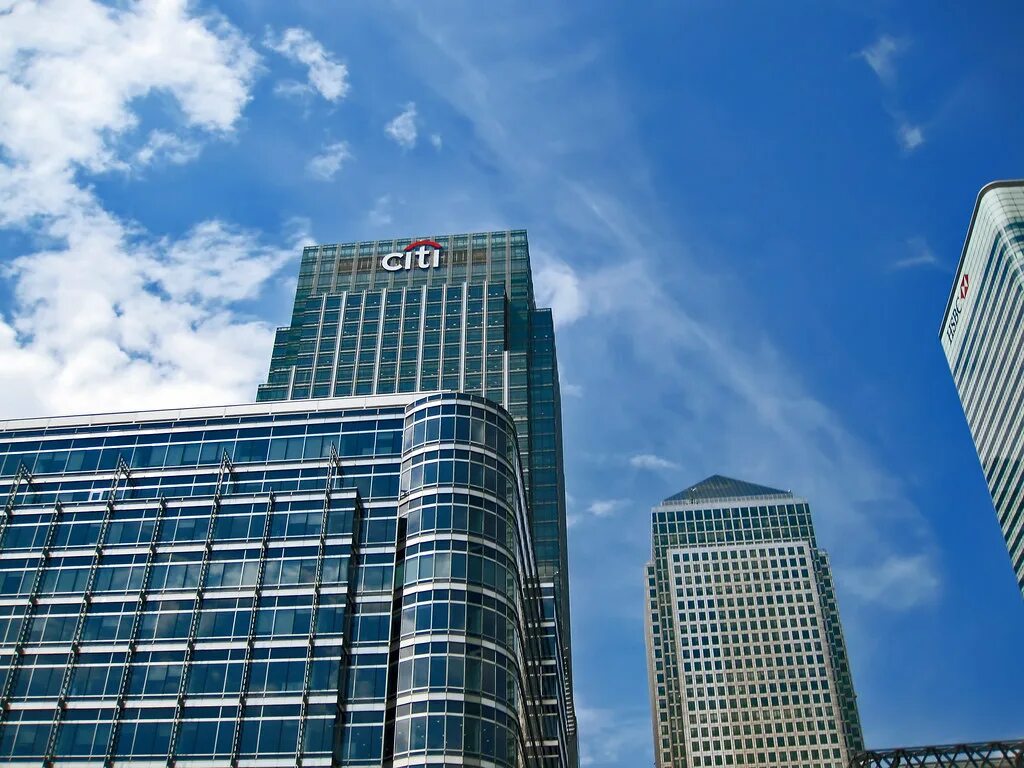 Citigroup. Лондон Скай Билдинг. Citigroup Center. Canary Wharf Tower.