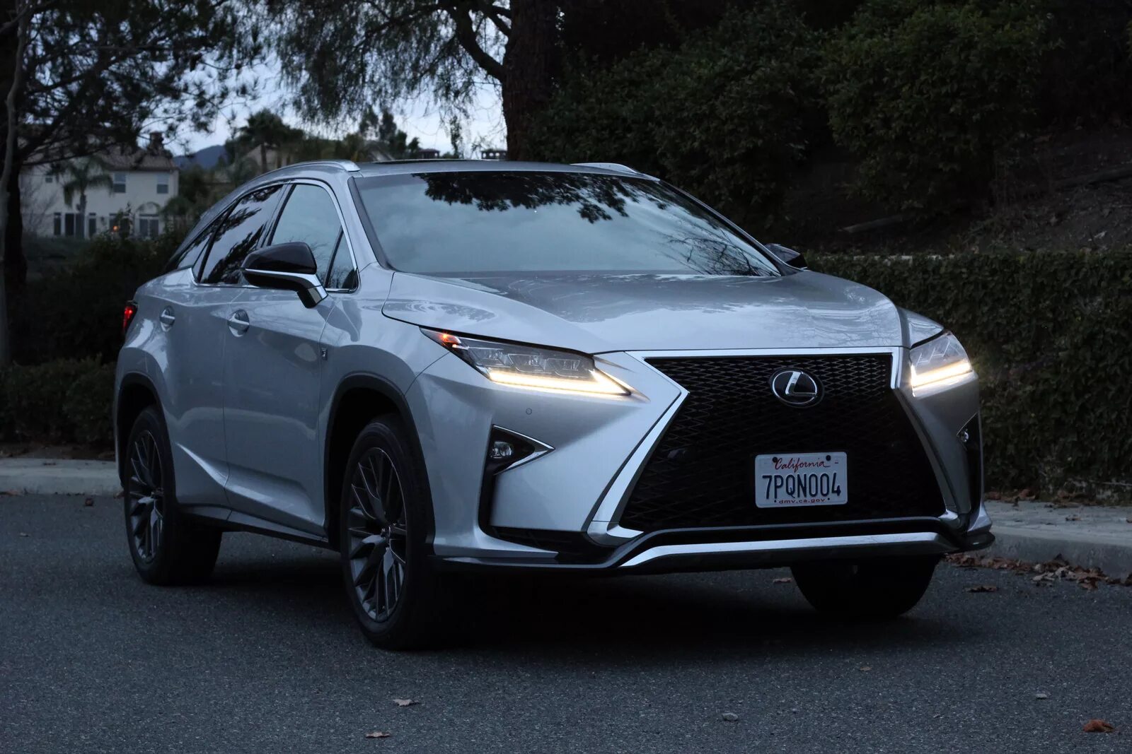 Lexus rx sport. Lexus RX F Sport 2016. Lexus RX 500. Lexus rx500 f Sport. Lexus rx350 f Sport 2017.