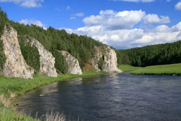 Белорецк 7. Скала 7 братьев Каменск-Уральский. Река Исеть семь братьев. Скала семь братьев Белорецк. Исеть скала семь братьев Каменск Уральский.