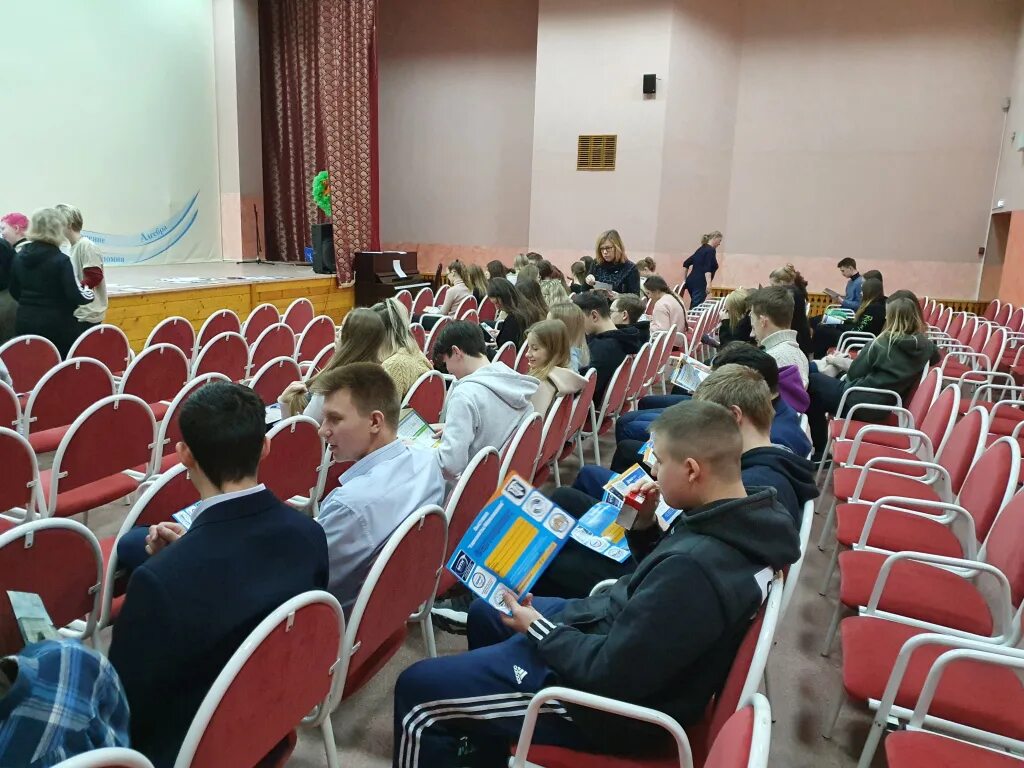 Образование череповец. Образование череповец. Администрация череповецкого района. Мэрия череповца управление образования. Комитет образования череповец.