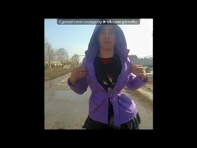 Гуляйте пацаны пока вино льется. Красное вино в кубке. Вино льется из кубка. Верка сердючка льются песни льются вина. Гуляйте пацаны.