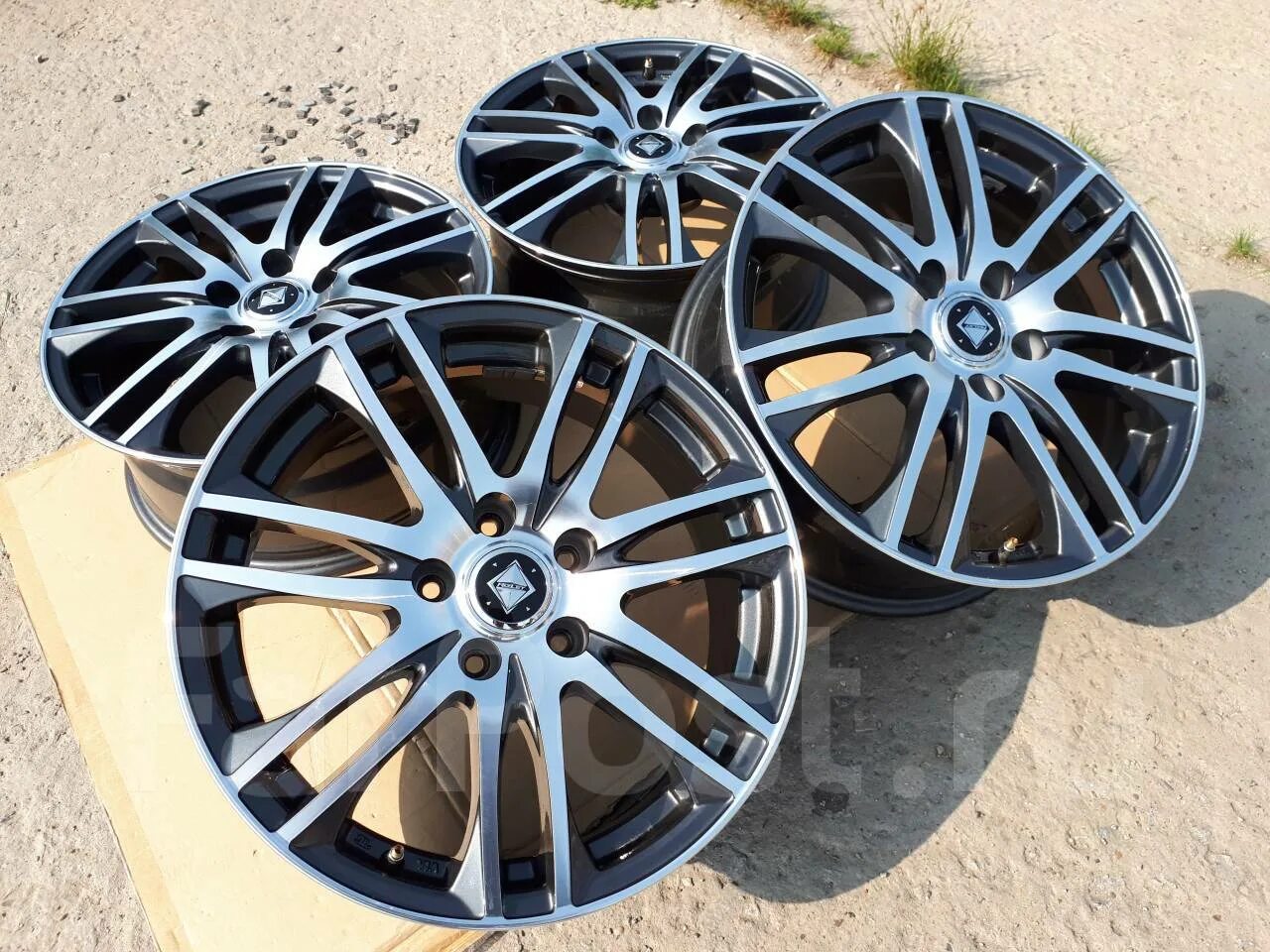 Weds velva sport r16. Weds velva sport. Weds velva sport r17 вес. Weds velva sport r16. Weds velva sport r18.
