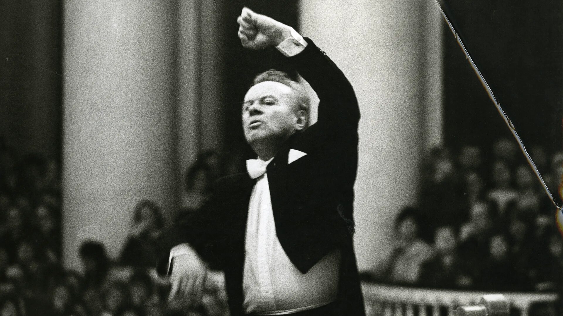 Evgeny Svetlanov conducts Tchaikovsky's Symphony No. 4