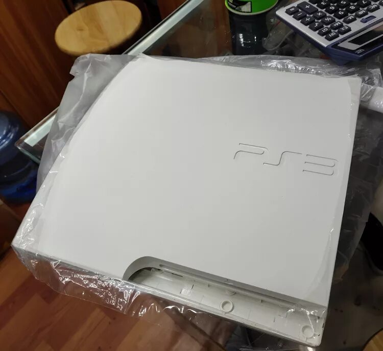 Корпус ps3. Ps3 Slim 2000. Корпус ps3 Slim. Крышка ps3 Slim. Белый корпус PLAYSTATION 3 Slim.