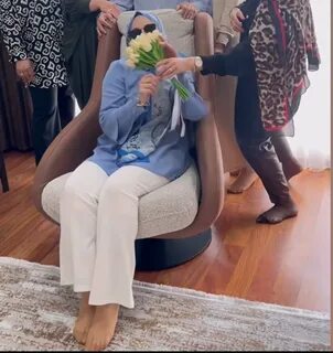 Tek tek yorum bekliyorum 