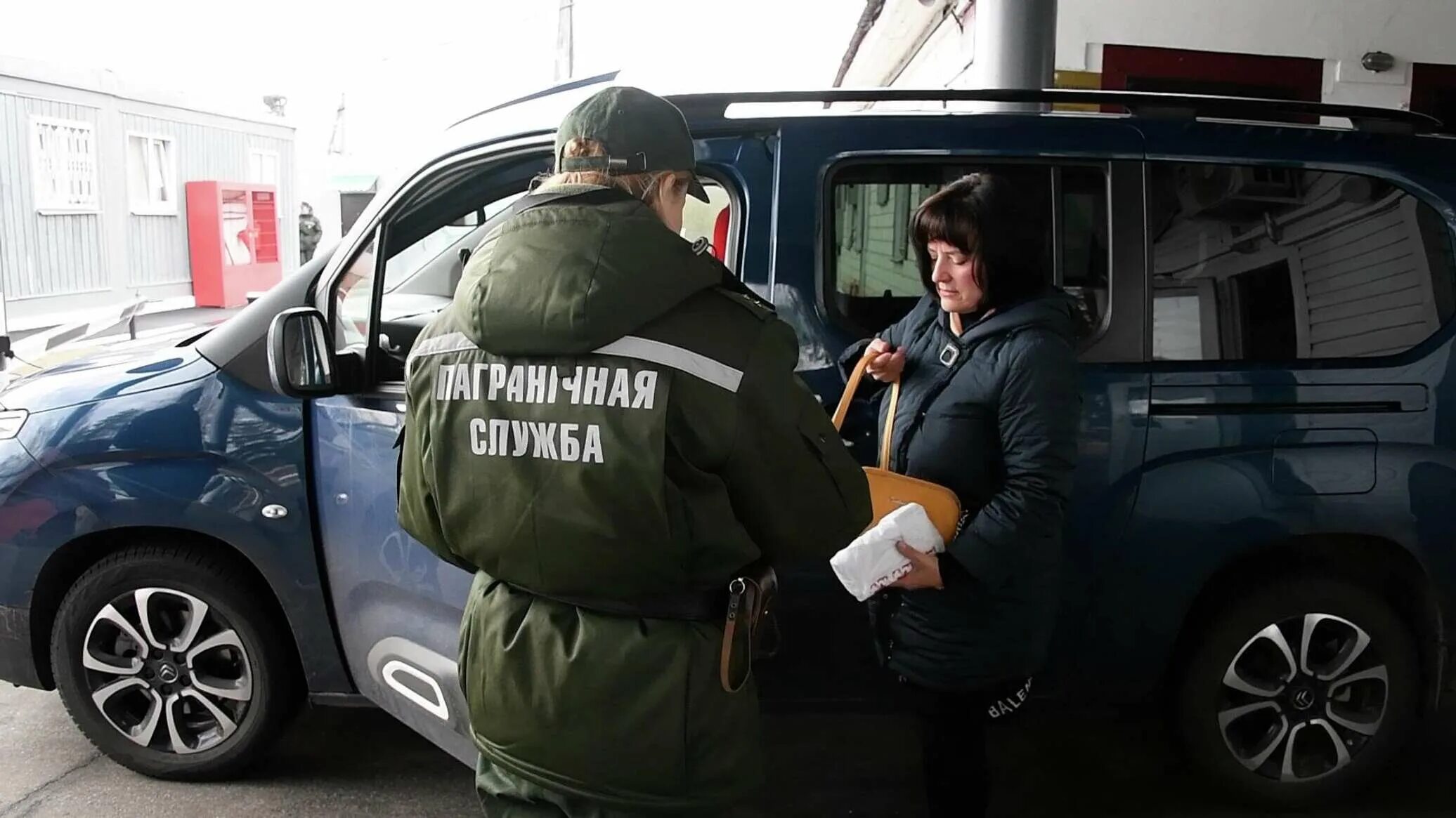 Новости рб и мире сегодня. Пропускные пункты Украины с Россией. Беженцы в Беларуси. Пункт пропуска Россия. Три сестры пропускной пункт.