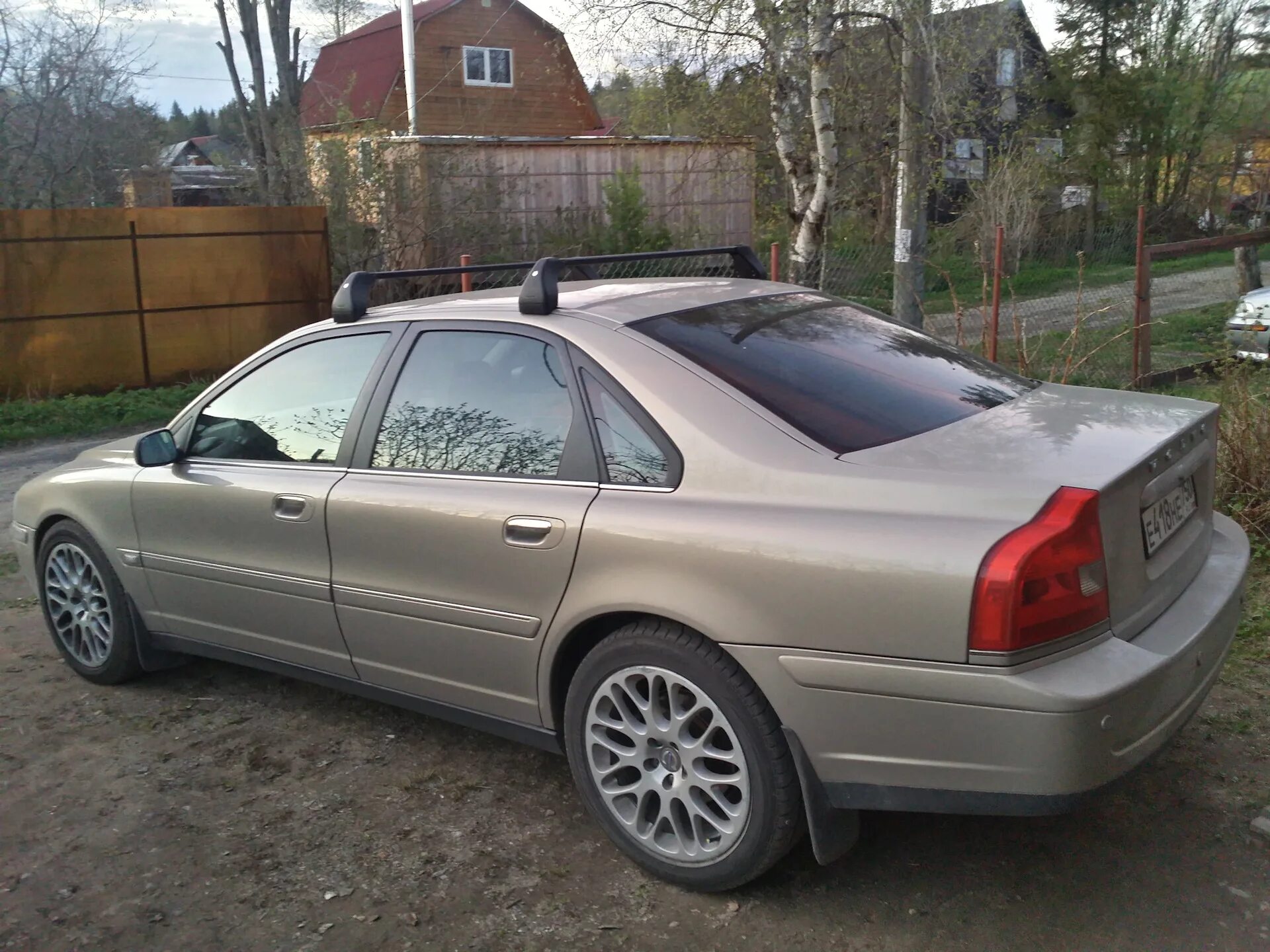 Багажник на крышу Вольво s60 2007. Багажник на крышу Volvo s60 2003. Багажник на крышу Volvo s60 2008. Вольво s60 багажник.