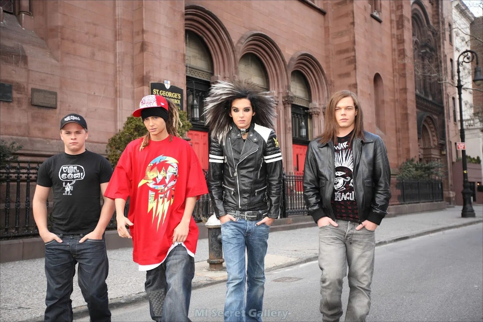 Группа б 2008. Tokio Hotel 2023. Группа Tokio Hotel. Tokio Hotel 2008. Tokio Hotel 19.02.2008.