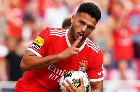 Slideshow goncalo ramos dick pic.