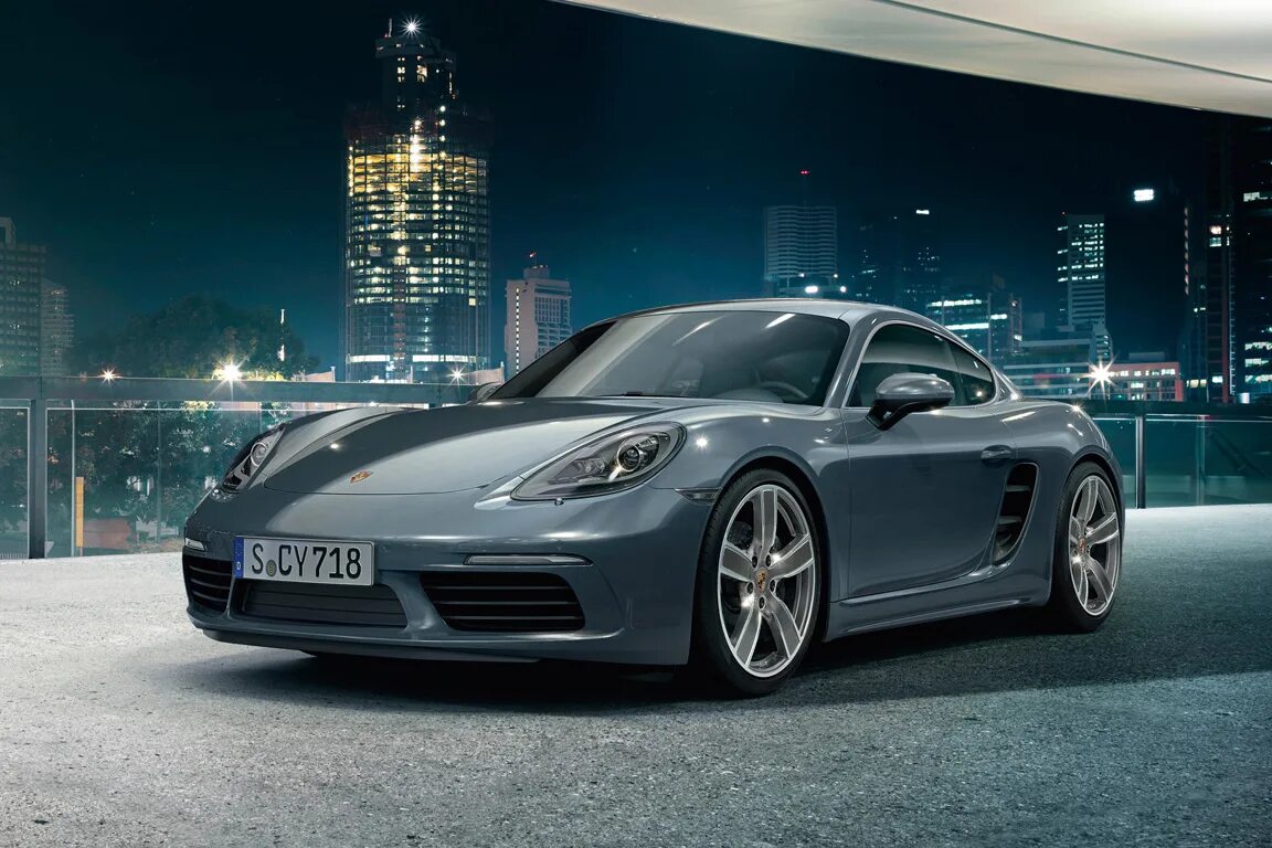 Порше панамера скорость. Panamera gemballa. Спорткар porsche 911. Porsche город. 911 carrera 4 gts.