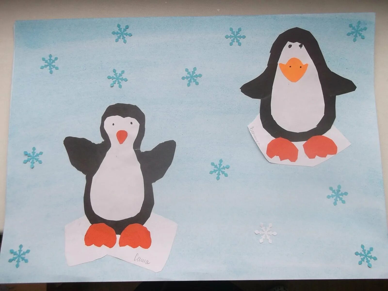 аппликация пингвины на льдине. аппликация пингвины на льдине в старшей группе. пингвинчик аппликация. рисование в старшей группе. пингвин аппликация для детей.