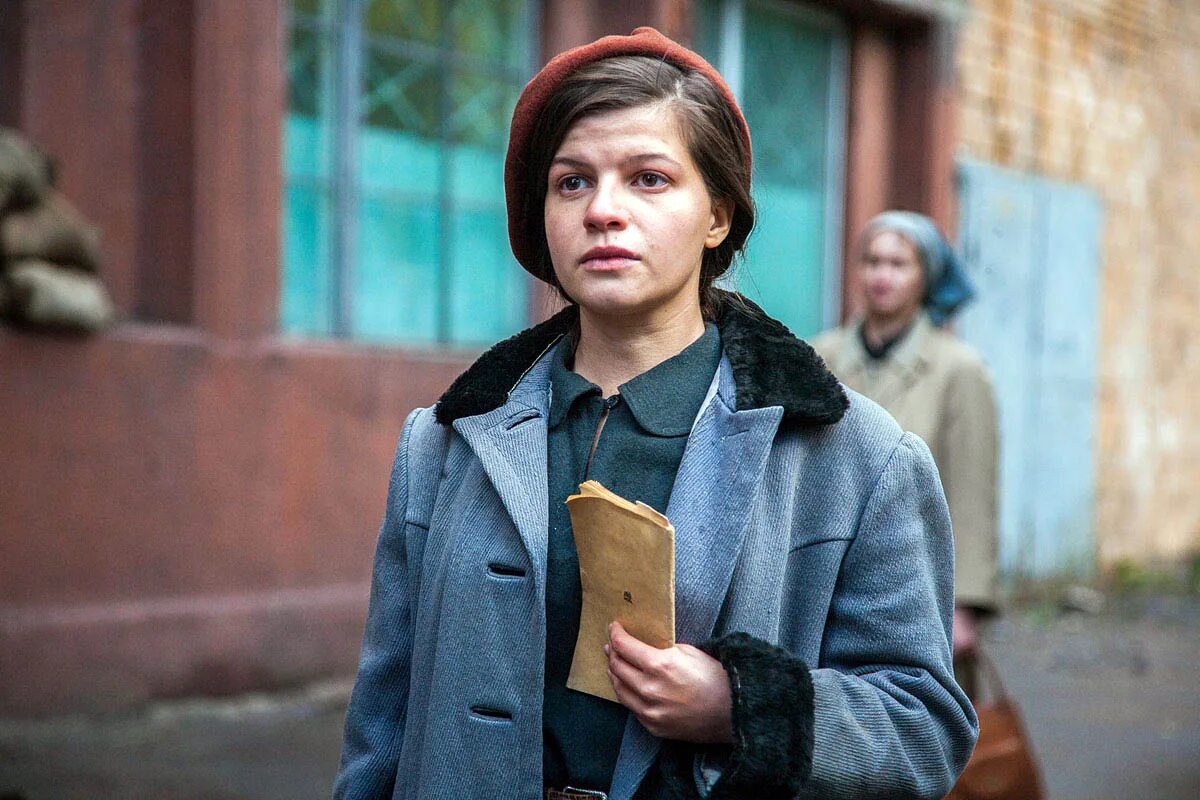 Агния Кузнецова а зори здесь тихие. Соня Гурвич а зори здесь тихие 2015. А зори здесь тихие... Фильм 2015 Агния Кузнецова. Соня Гурвич а зори здесь тихие