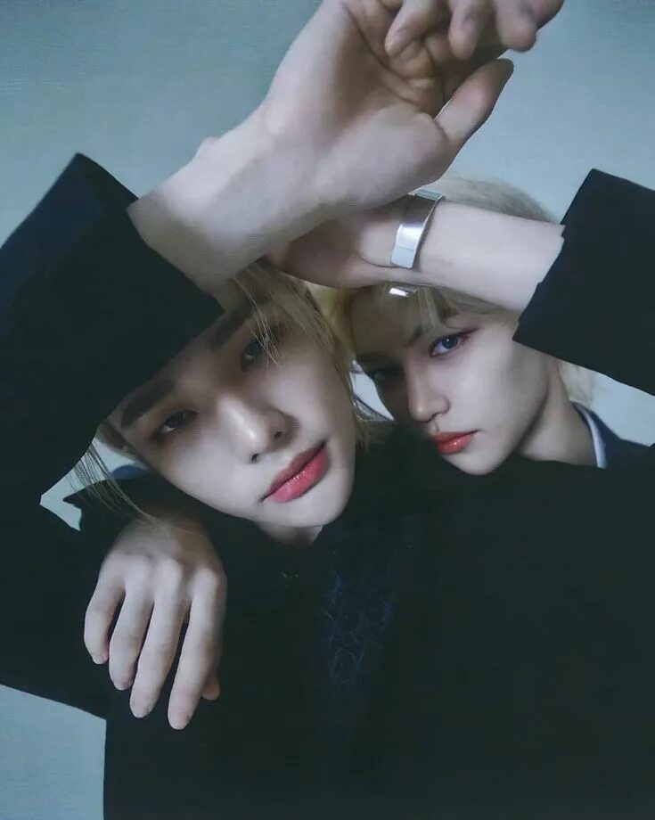 читать удиви меня малыш stray kids. читать удиви меня малыш stray kids. хенликсы милые моменты. хёнликсы фф 18. Skzoo рисунок карандашом.