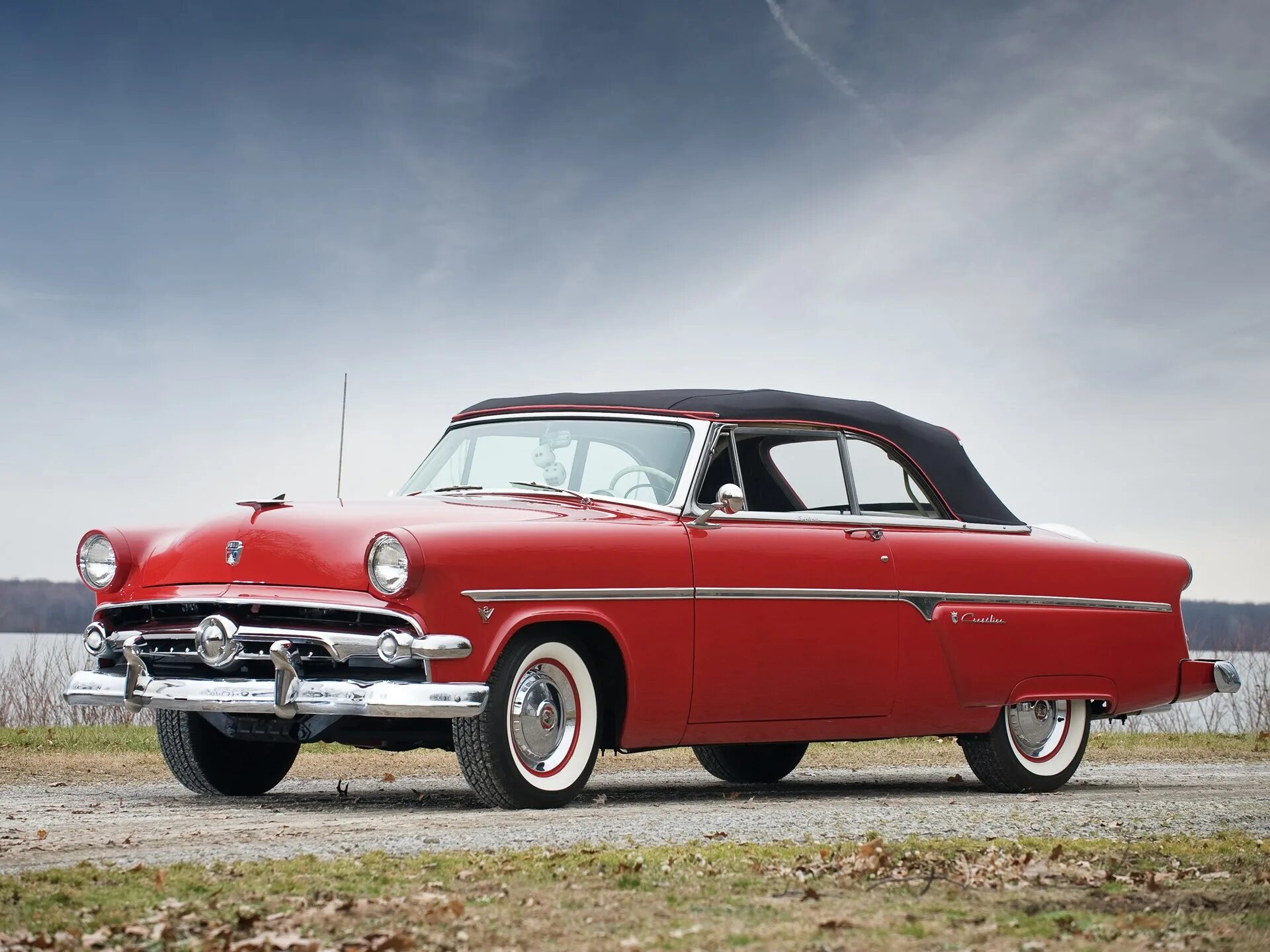 Best old cars. Ford Sunliner 1954. Форд Санлайнер. 1954 Ford Crestline Sunliner Convertible. Форд Санлайнер 1954 кабриолет.