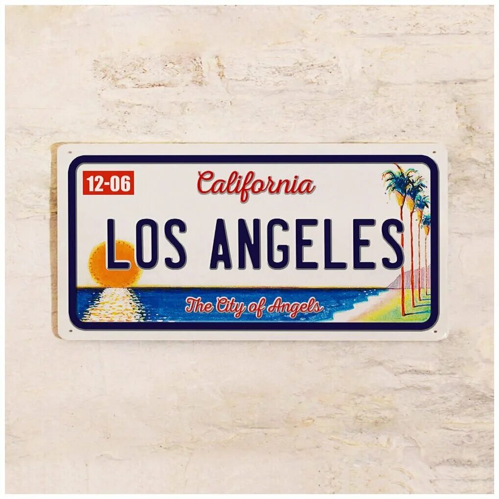 Los angeles 52 текст. Номерной знак Лос Анджелес. Американские номерные знаки Лос Анджелес. Сувенирные номера. Сувенирные автономера.