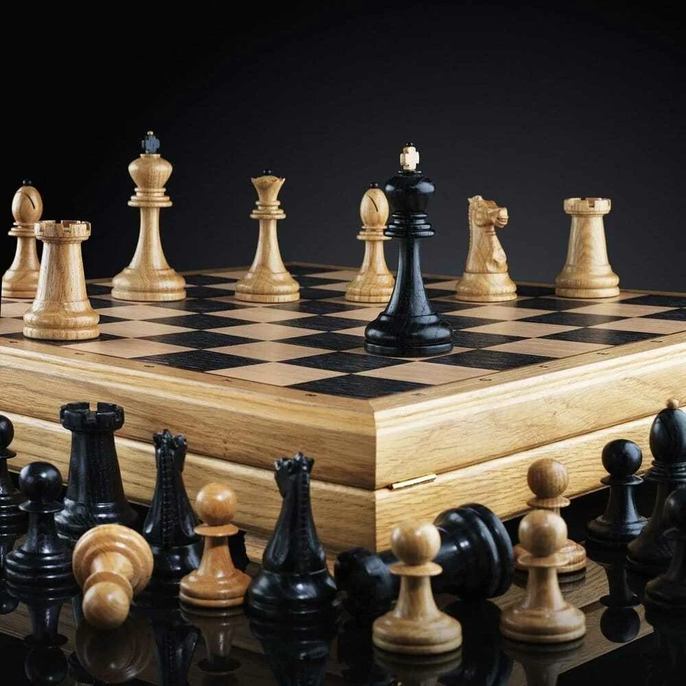 О шахмате. Шахматы. Шахматы красивые. Красивая шахматная доска. Шахматные фигуры.