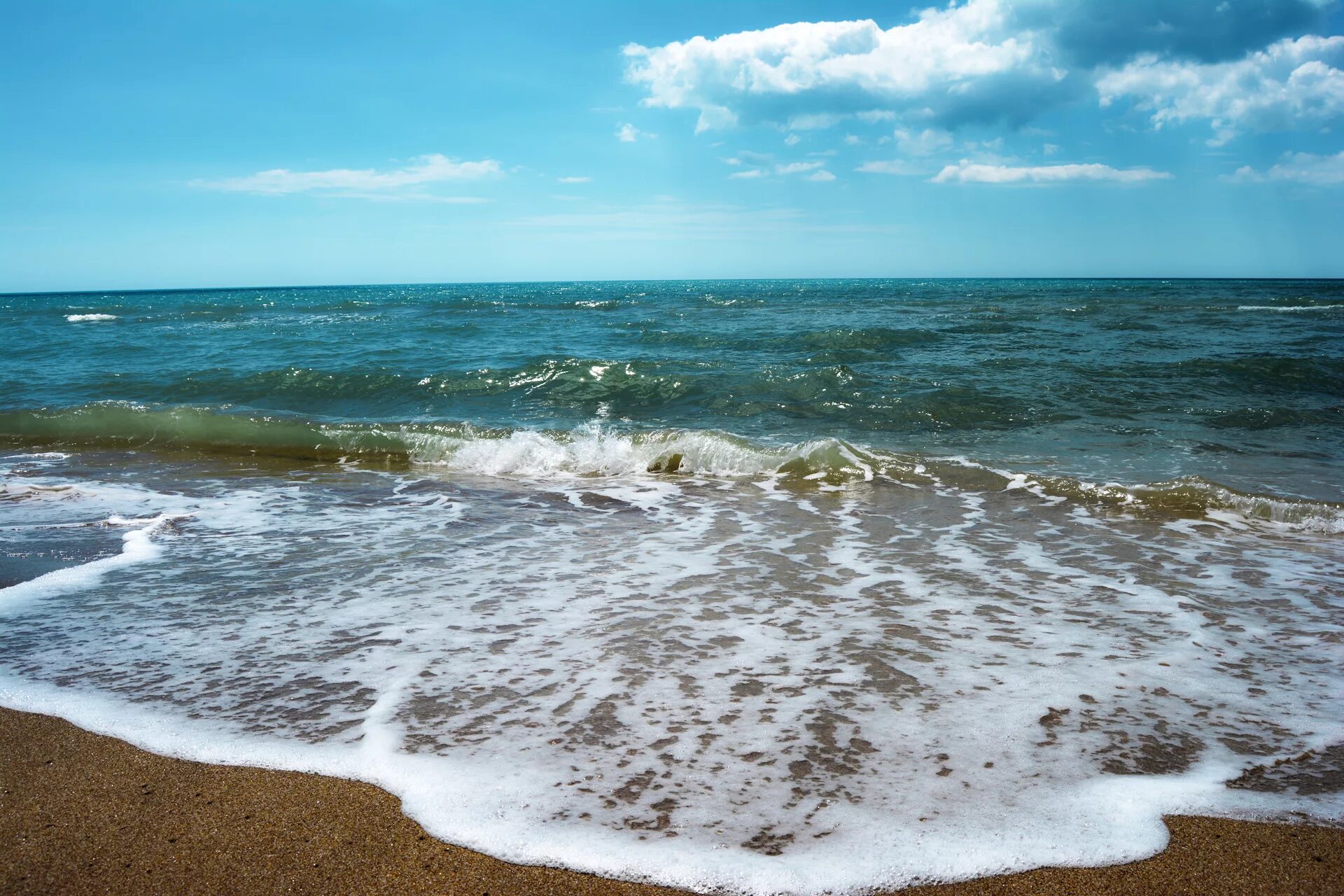 Береговое Феодосия море. Село Береговое Крым Феодосия море. Феодосия золотой пляж. Пляж Береговое Феодосия. Хочу на юга моря