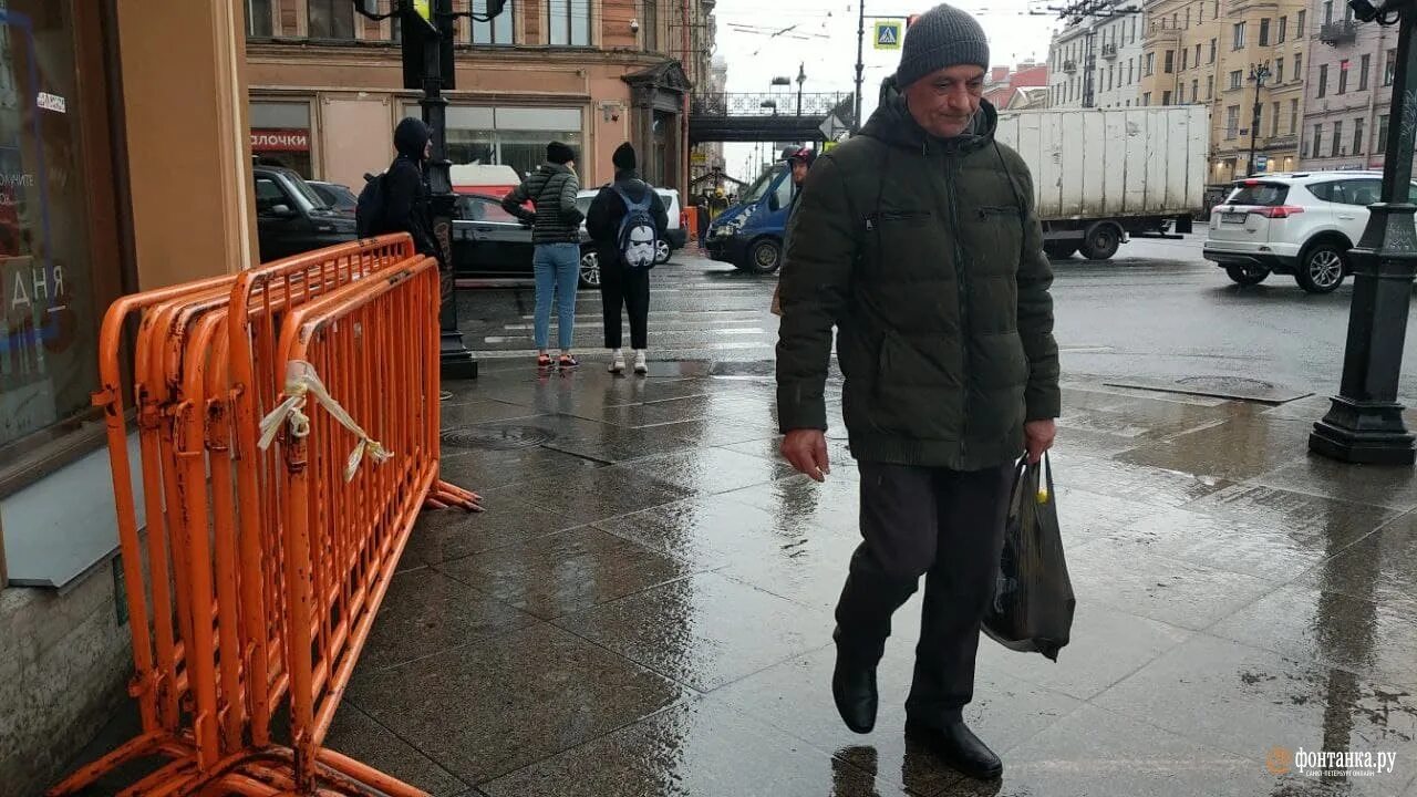 Новость часа сегодня в спб. Акции протеста в спб 25 сентября. Новость часа сегодня в спб. Новости питер последние свежие. Фонтанка спб военкомат.