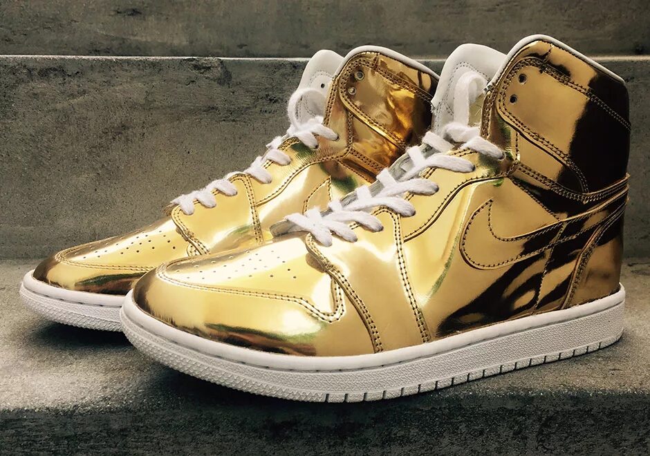 Nike Air Jordan 1 High Gold. Nike Air Jordan 1 Black Gold. Nike Air Jordan 1 Gold. Nike Air Jordan Gold.