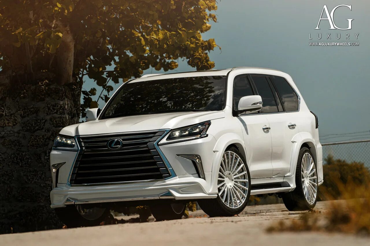 Купить lexus lx 570. Лексус LX 570 белый. Lexus LX 570 White. Lexus Lexus LX 570. Lexus 570 белый.