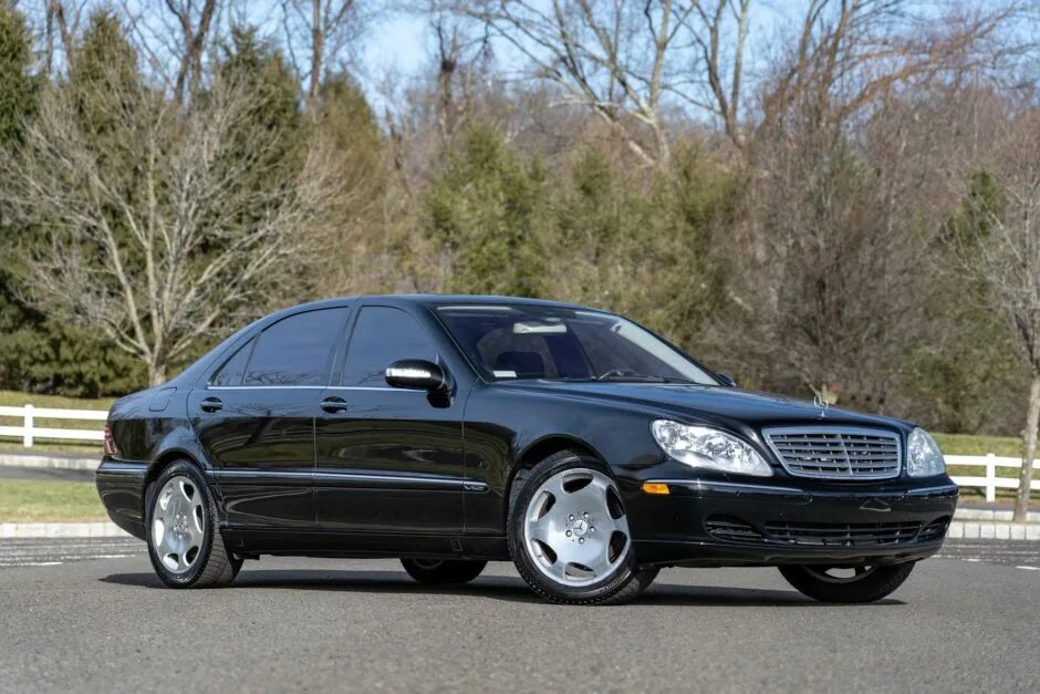Купить б/у Mercedes-Benz S-Класс III (W140) 500 5.0 AT (320 л.с.) бензин автомат