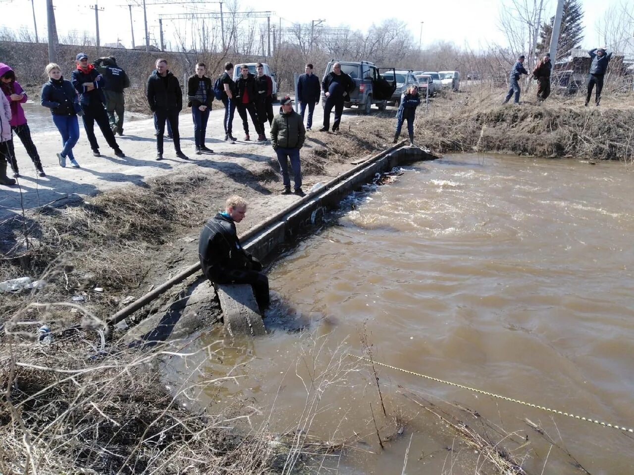 Утонул мальчик в Новосибирске. Река Власиха г Обь. Жители речки. Новости г обь