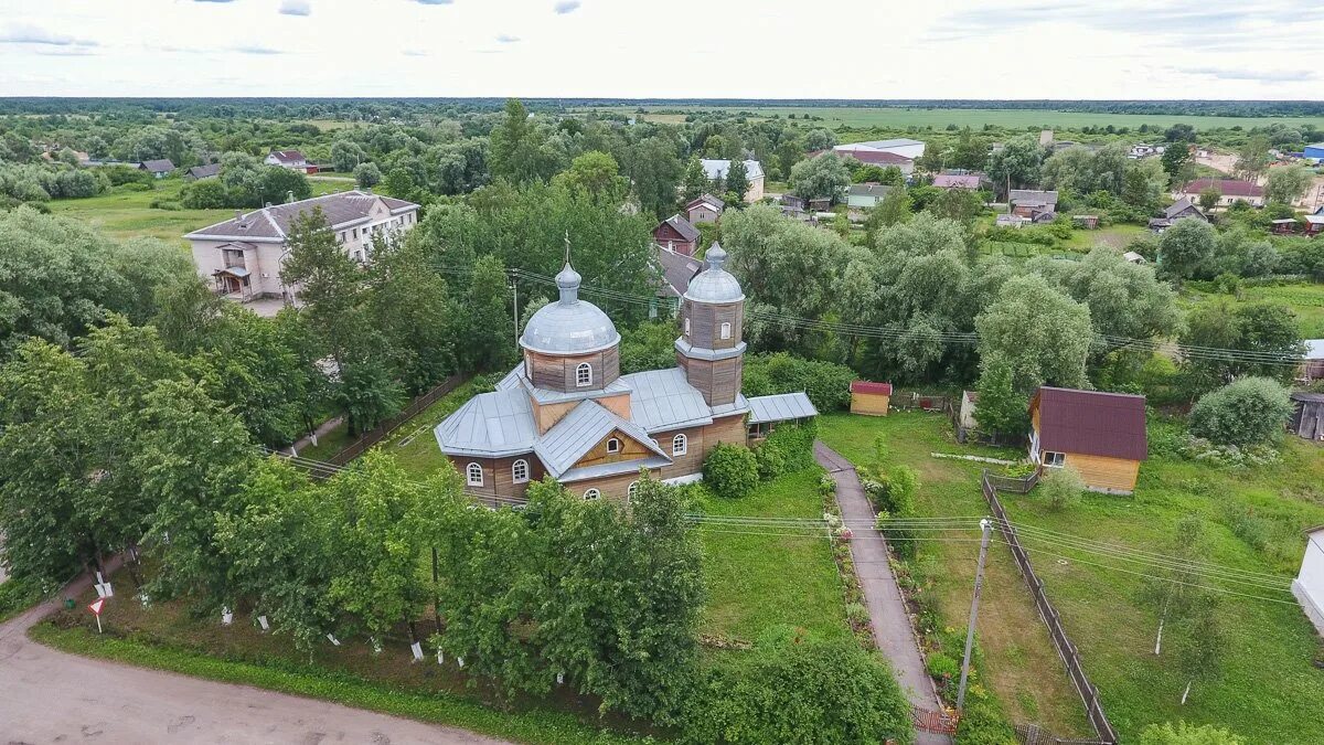 Поселок Волот. Волотовский район Новгородской области. Церковь Волот Волотовский район. С. Волот Новгородская обл.. Погода в волоте новгородской области на 10