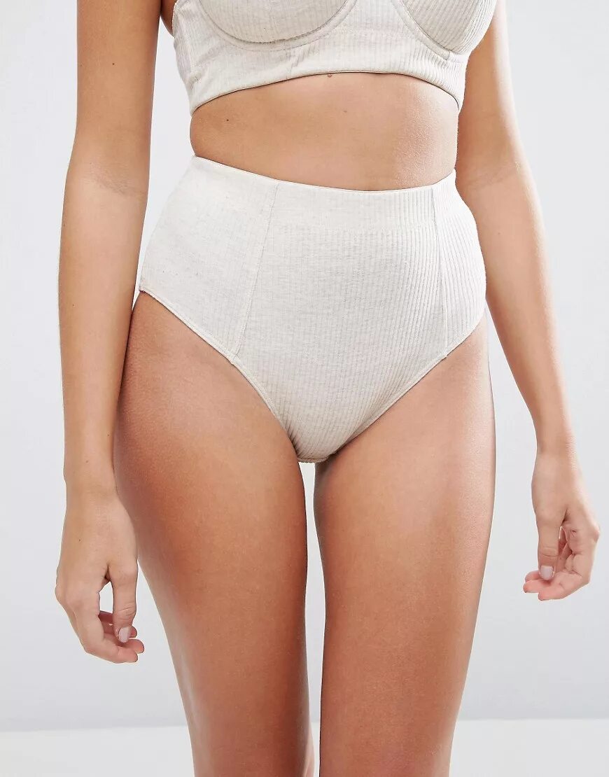 Однотонные трусы макси Maidenform цена 2580 ₽ купить в интернет-магазине СТОКМ
