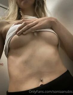 Sonia Anubis (https:) Nude OnlyFans Leaks (5 Photos) .