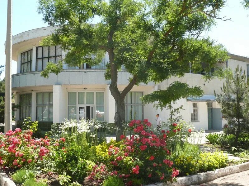 санаторий мечта крым. лагерь мечта евпатория. санаторий здравница евпатория. санаторий бригантина заозерное. детские санатории в крыму.