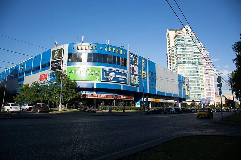 Варшавское шоссе д 32. 5 авеню бирюзова. Тц 5 авеню москва. 5 авеню бирюзова. Маршала бирюзова, 32к1.