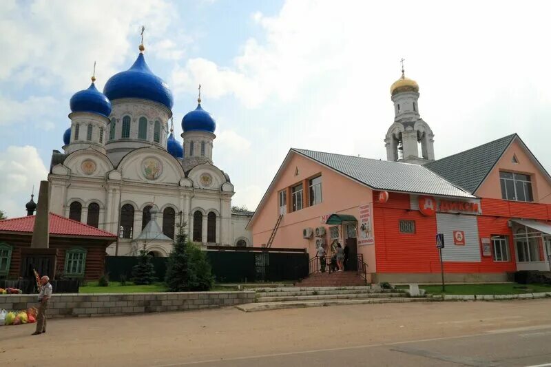 Церковь Николая Чудотворца Рогачево. Рогачёво Дмитровский район храм Николая Чудотворца. Село Рогачево Дмитровский район. Село Рогачево Дмитровский район Московская область. Погода в рогачеве в дмитровском районе